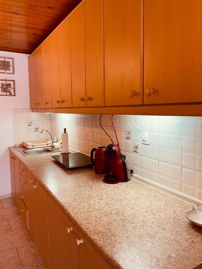 Erginas Boat House Apartman Pláka Mílu Kültér fotó